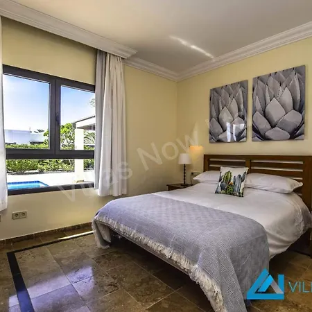 Henry - Lh187 By Now Ltd Playa Blanca (Lanzarote)