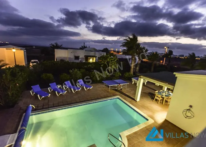 Henry - Lh187 By Now Ltd * Playa Blanca (Lanzarote)