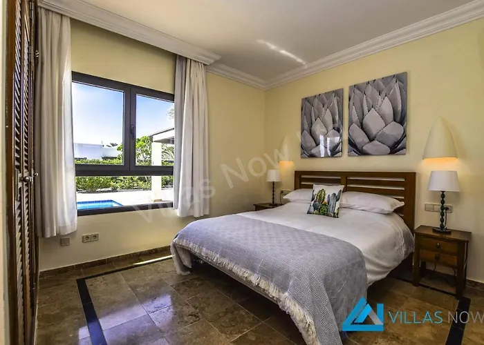 Henry - Lh187 By Now Ltd Коста Бланка